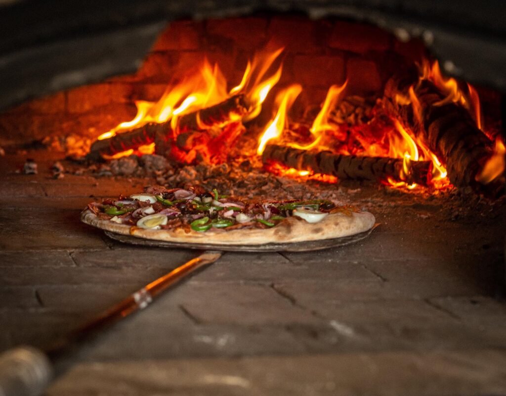 Pizza au feu de bois avallon